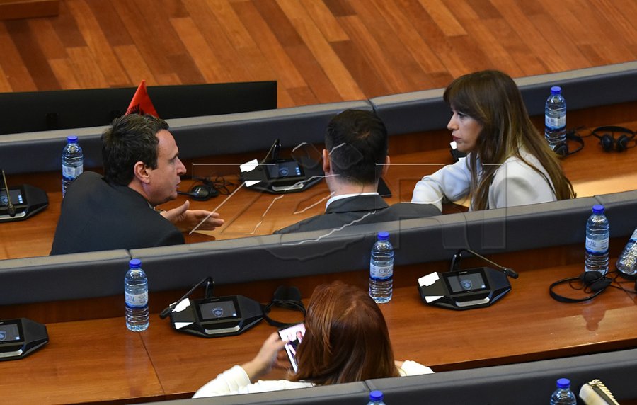 LVV-ja e prerë: Albulena Haxhiu do të jetë kandidate për kryetare të Kuvendit