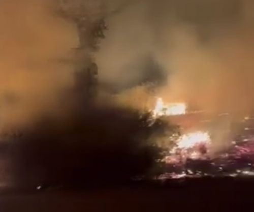 Zjarri i madh përfshin Sllatinën e Vushtrrisë, Ferit Idrizi në vendngjarje