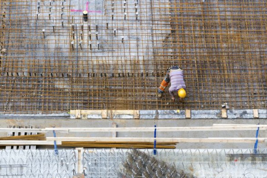 Pagat në Zvicër pritet të rriten në vitin 2026, prin sektori i ndërtimit