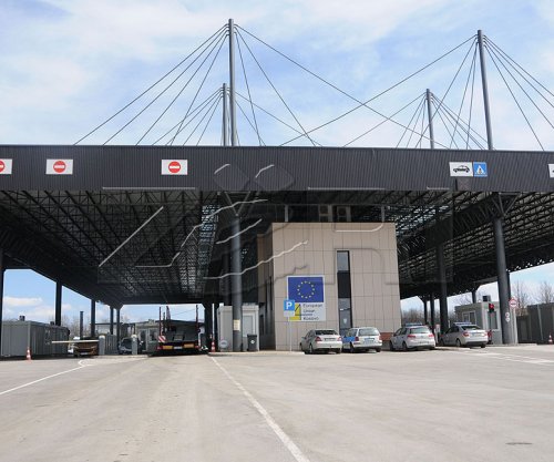 Mërgimtarët ia mësyjnë Kosovës për zgjedhjet e 28 dhjetorit, tregojnë të preferuarit e tyre [video]