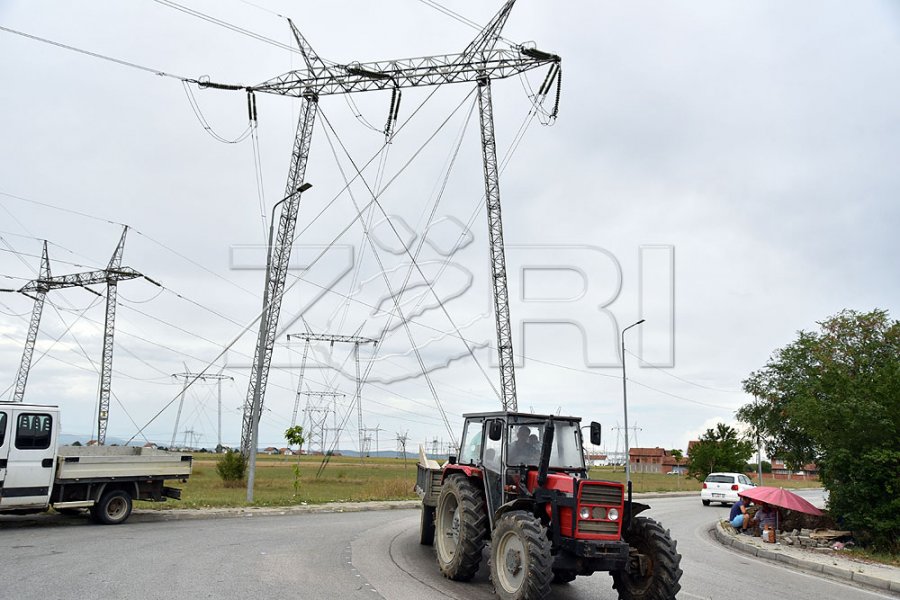 OEK-u dhe prodhuesit ritheksojnë kërkesën për pezullimin e detyrueshëm të daljes në tregun e lirë të energjisë