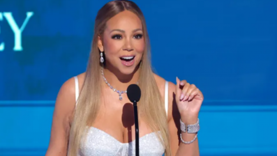 Mariah Carey e zhgënjyer me ndarjen e çmimeve “Grammy”: Nuk e pasqyrojnë suksesin tim