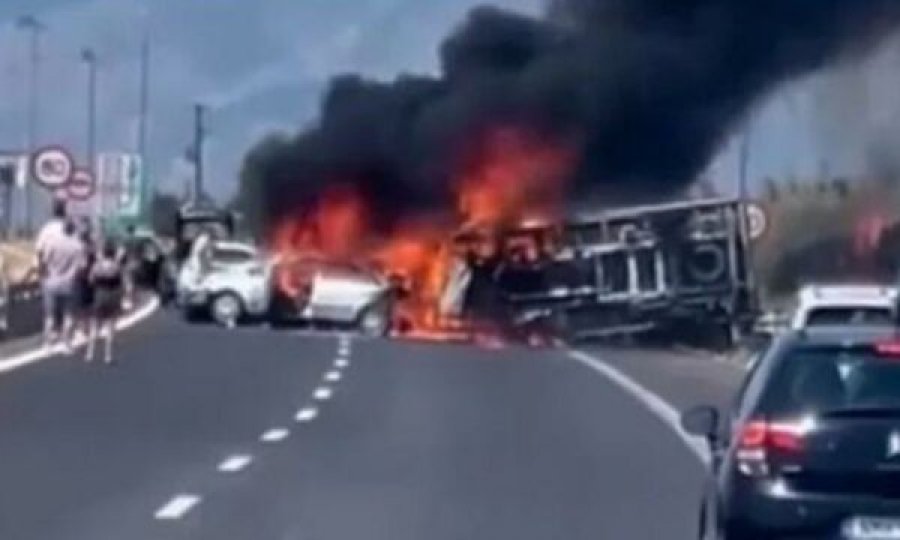Aksidenti në Greqi ku vdiqën tre shqiptarë, flet dëshmitari: Po digjeshin të gjallë