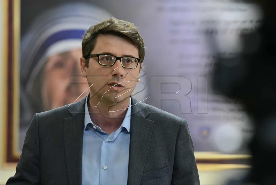 Murati i kundërpërgjigjet Tahirit: Gjatë kohës sime si ministër pensionet për kategoritë e luftës i rritëm me 20%, kur udhëhoqi PAN janë rritur 0 euro