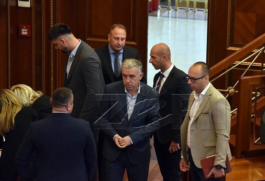 Lista Serbe e cilëson “të paligjshëm” vendimin e KQZ-së për moscertifikim