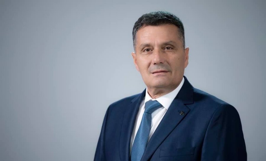 Ruzhdi Shehu apel mërgatës: Regjistrohuni, fuqia juaj vendos të ardhmen e Junikut