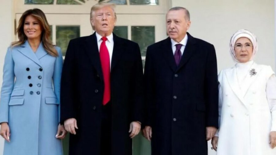 Zonja e Parë e Turqisë i bën thirrje Melania Trump për fëmijët në Gaza