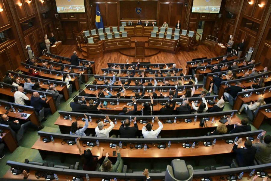 As Basha s’arrin të bëhet kryeparlamentar