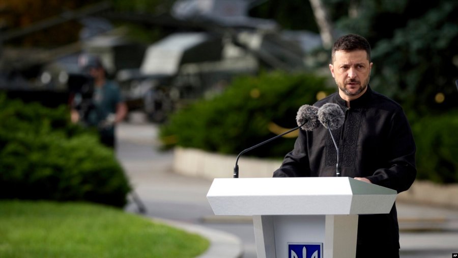 Në ditën e pavarësisë, Zelensky zotohet se Ukraina nuk do ta humbë luftën kundër Rusisë