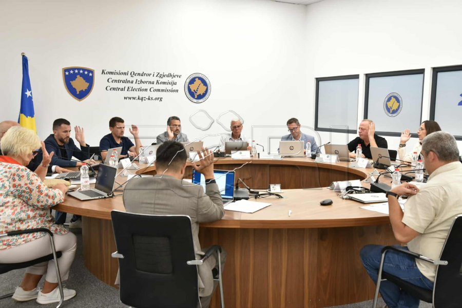 Zgjedhjet lokale, KQZ-ja miraton programin e stafit zgjedhor dhe hapjen e qendrës së re të votimit në Graçanicë