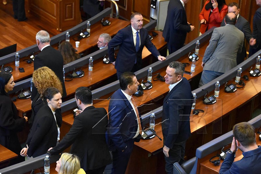 Gashi: Që LVV-ja ka plan bllokimin e institucioneve, nuk ka më asnjë dyshim