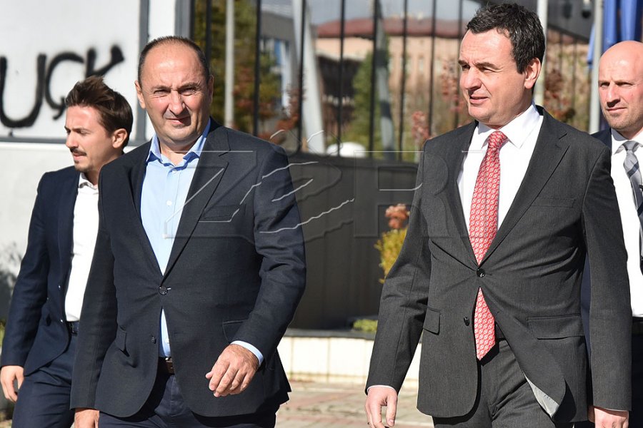 Liburn Aliu ofron dorëheqje, pas zgjedhjes së Dimal Bashës kryeparlamentar