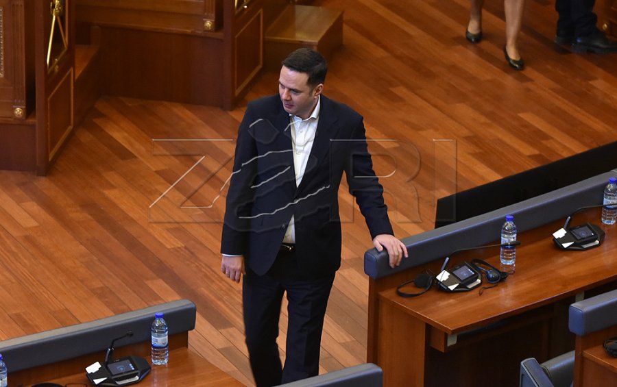 Abdixhiku: Nuk shoh dallim mes Albin Kurtit dhe produktit të tij, Dimal Bashës