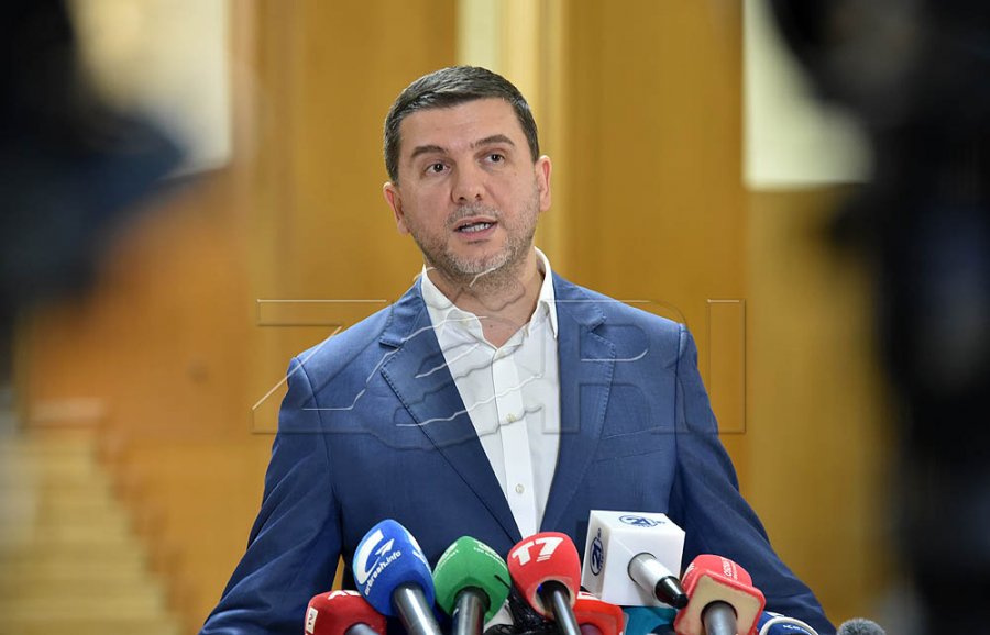 Krasniqi: VV-ja e ka kthyer Kuvendin e Kosovës në Big Brother