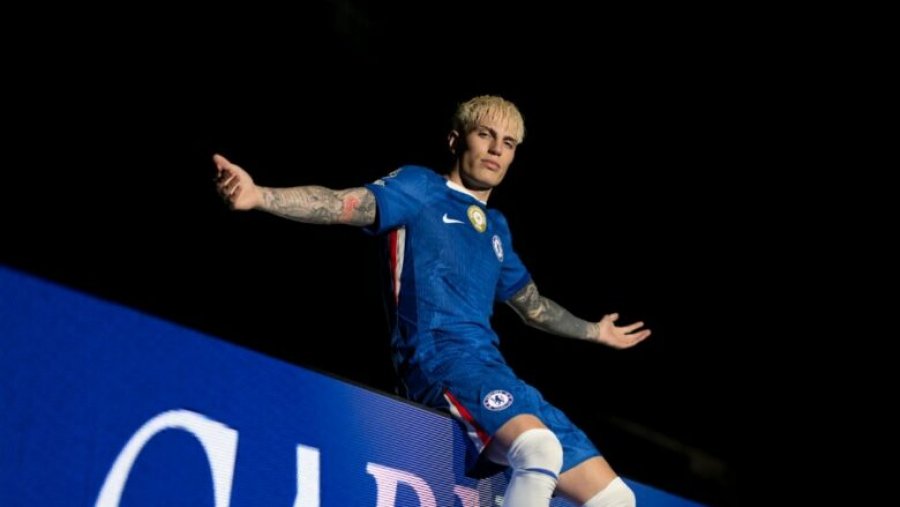 Zyrtare: Alejandro Garnacho, lojtari i ri i Chelseat