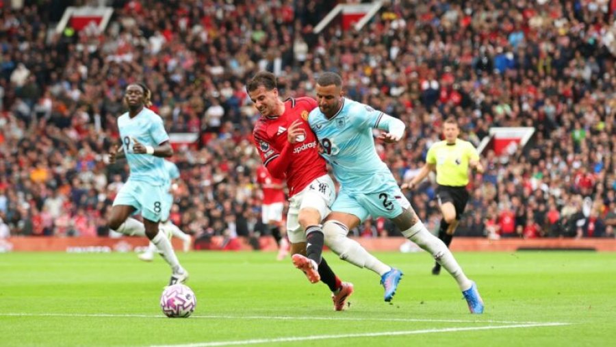 Man Utd fiton me rezultat të ngushtë ndaj Burnleyt