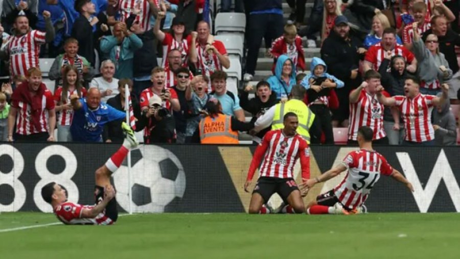 Granit Xhaka asiston tek goli i fitores për Sunderlandin ndaj Brentfordit