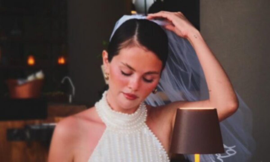 Selena Gomez në Meksikë për festën e beqarisë