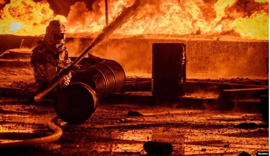 Rusia godet rrjetin energjetik të Ukrainës, lë mijëra banorë pa rrymë
