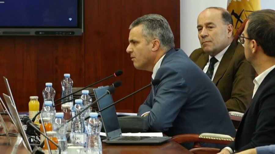 Insistohet të përjashtohet nga mbledhja e KPK-së u.d. i kryeprokurorit, Agron Qalaj