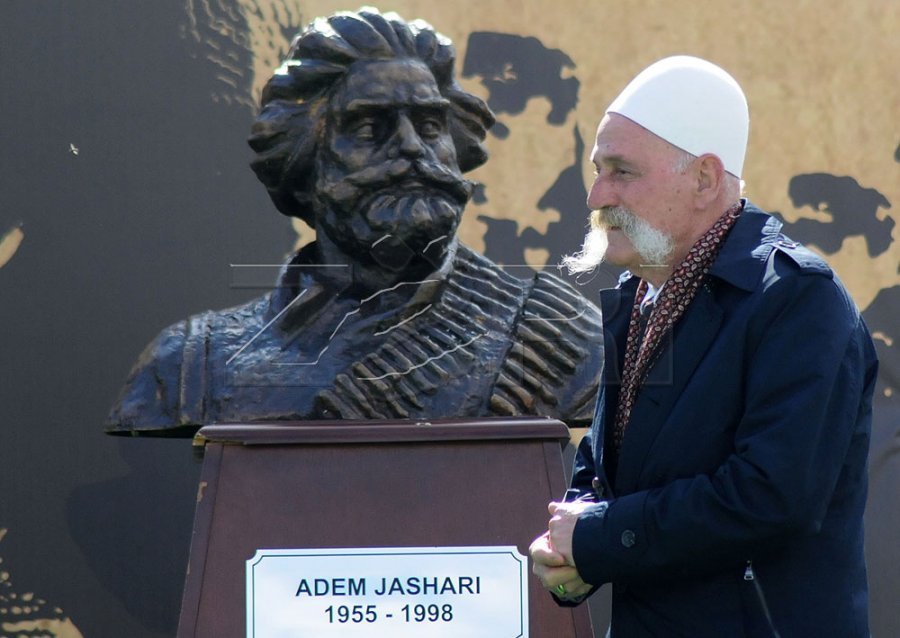 Rifat Jashari sot feston ditëlindjen e 79-të