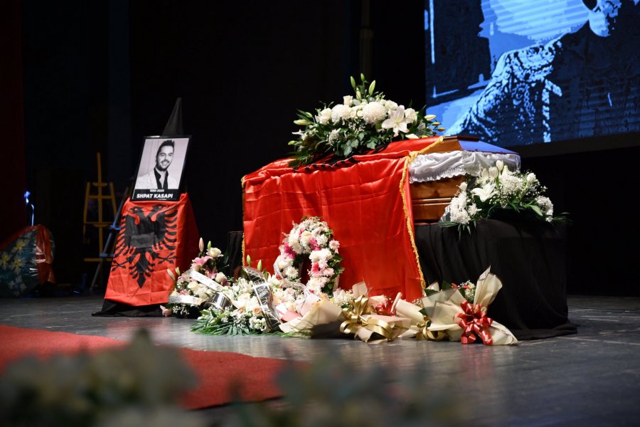 Pas Tetovës, edhe Komuna e Çairit shpall sot ditë zie për vdekjen e Shpat Kasapit
