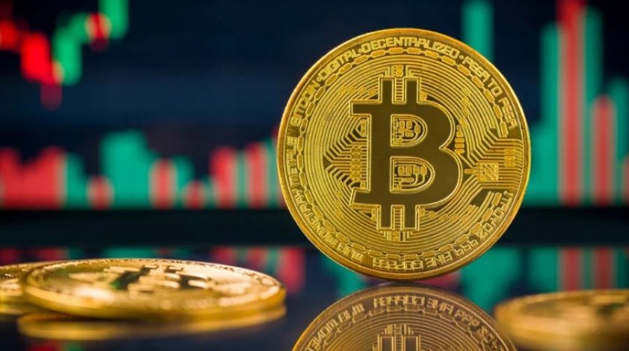 Bitcoini rimëkëmbet me 90.000 dollarë