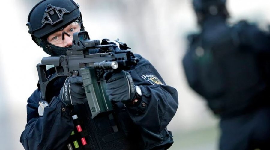 Gjermani arrestohen dy irakianë, të dyshuar anëtarë të ISIS