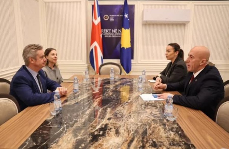 Hargreaves shpreson në formimin e shpejtë të institucioneve në Kosovë