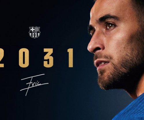 Zyrtare: Eric Garcia rinovon kontratën me Barcelonën deri në vitin 2031