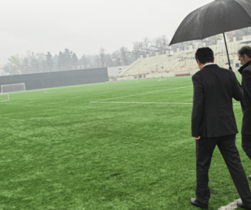 Kurti: Mbi 12 milionë euro për transformimin e tërësishëm të stadiumit të Prizrenit