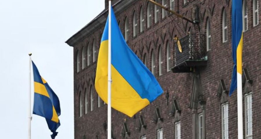 Suedia shkurton ndihmën për pesë vende të zhvillimit  fondet do t i jepen Ukrainës