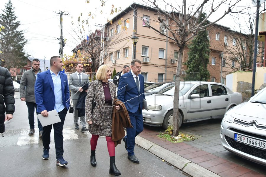 Miloviqi nuk shkon te Peci për ta pranuar zyrtarisht detyrën