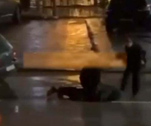 “Qen, i poshtër” e goditje me shkelma, Policia dyshohet për keqtrajtimin e një qytetari në Gjilan [video]