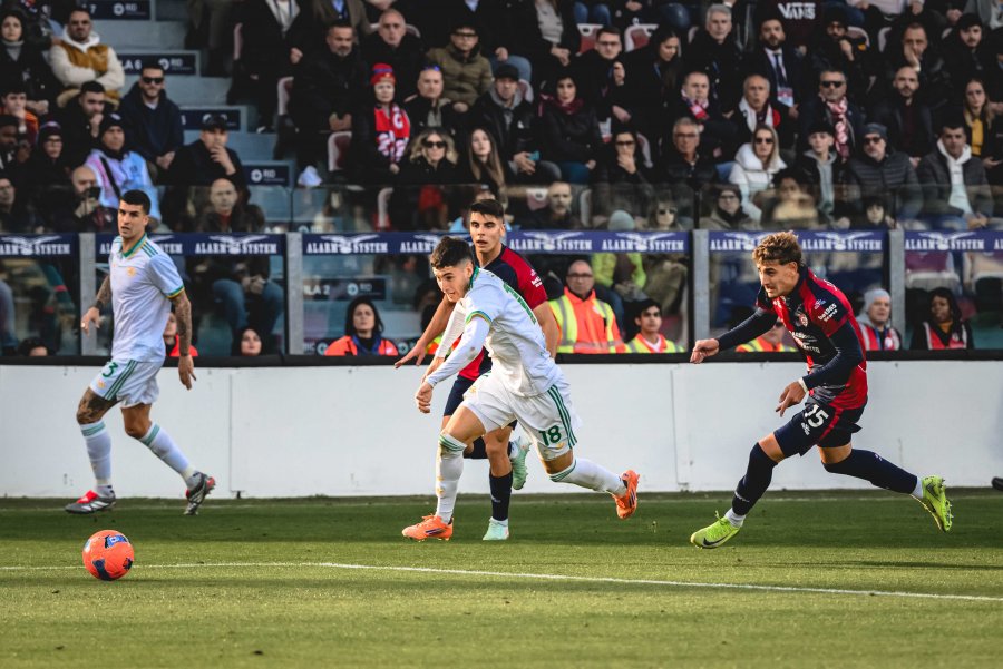 Roma pëson humbje në udhëtim te Cagliari