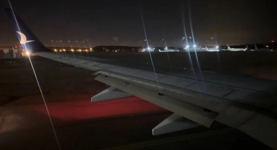 Aeroplani nga Prishtina del nga pista në Stamboll,  Ambasada e Kosovës jep detaje