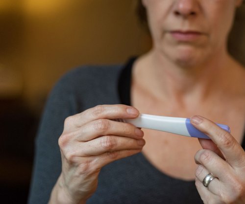 Kur është femra tepër e moshuar për lindje?