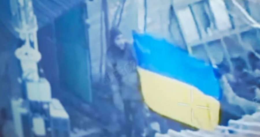 Ukrainasit ngrenë flamurin në Pokrovsk: Qyteti nuk ka rënë, lufta vazhdon