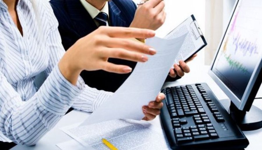 personat-mbi-40-vjec-duhet-te-punojne-vetem-tri-dite-ne-jave-thote-studimi