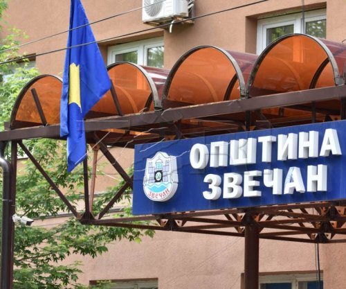 Lista Serbe flet për “kaos” në veri, opozita kërkon përgjegjësi