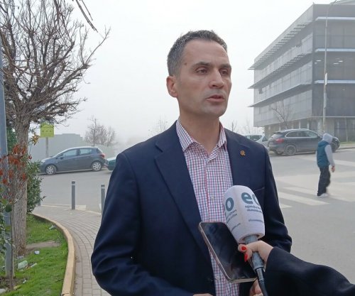 Rritja e pagës minimale në 425 euro nga janari, Mustafa: Vendim i pamatur dhe populist