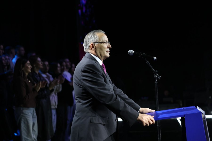 hamza-prezanton-vizionin-e-tij-kosova-ecen-perpara-kur-jemi-bashke