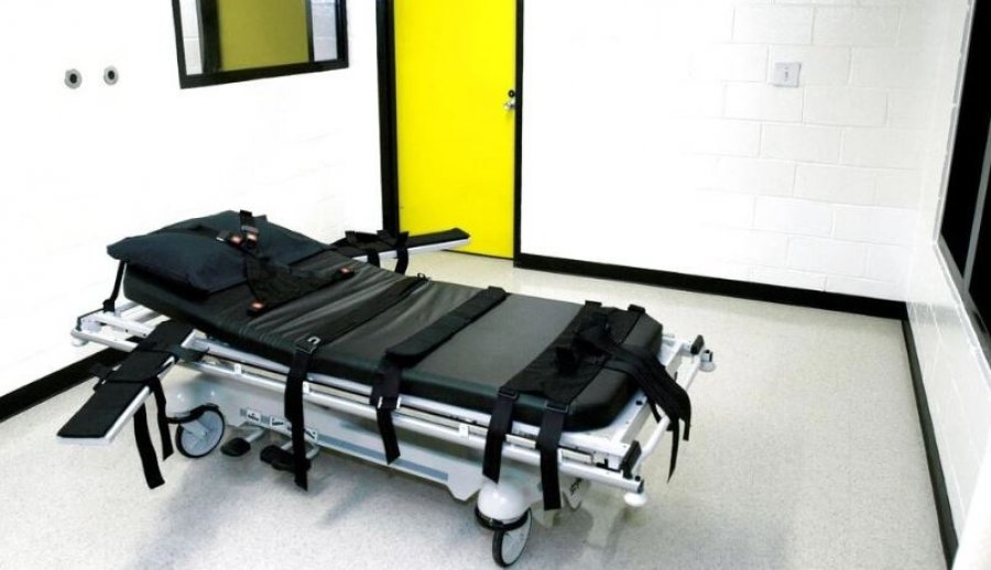 Vrau nënën e tij, ekzekutohet në Florida i dënuari me vdekje