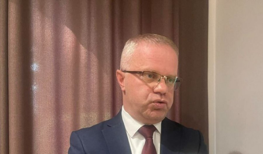 nuk-shkoi-ne-seance-gjyqesore-avokati-bajraktari-per-hajdarin-nese-perseritet-gjykata-duhet-te-leshoje-masa