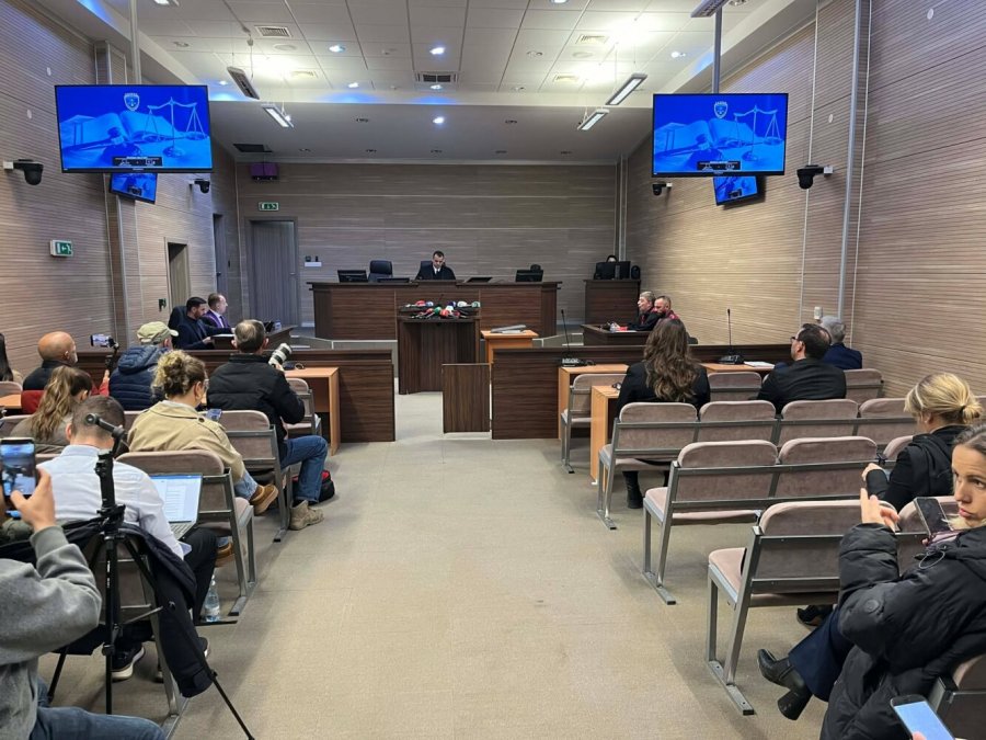 Mungesa e Rozeta Hajdarit  dështon seanca në rastin e rezervave shtetërore