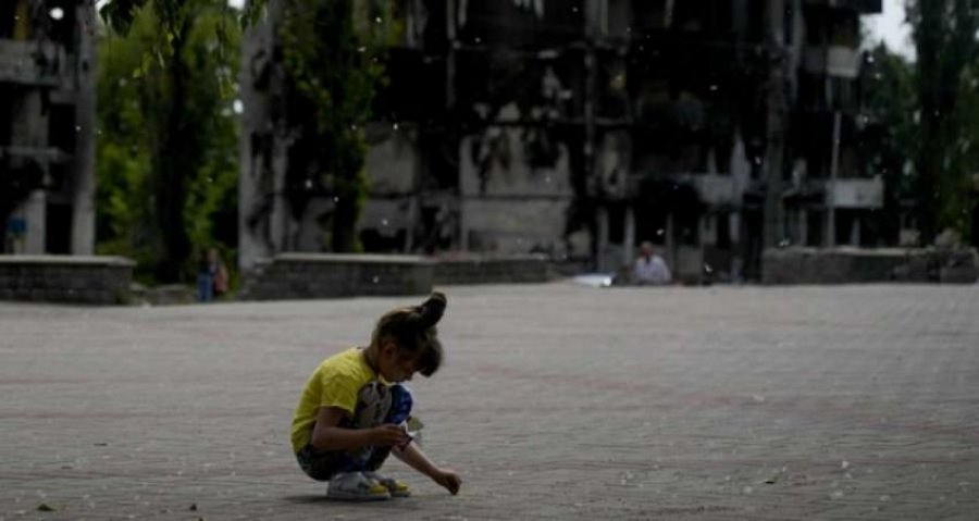 Pse fëmijët nuk duhen lënë vetëm 