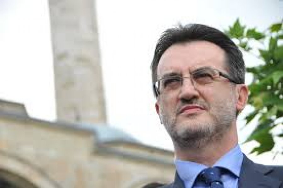 Ferid Agani paralajmëron formimin e një partie të re