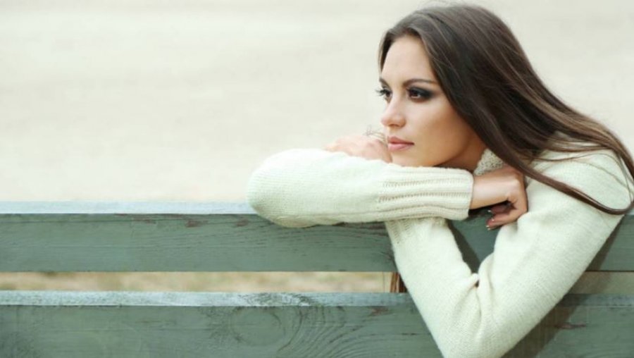 Gjërat që njerëzit me inteligjencë emocionale nuk i bëjnë