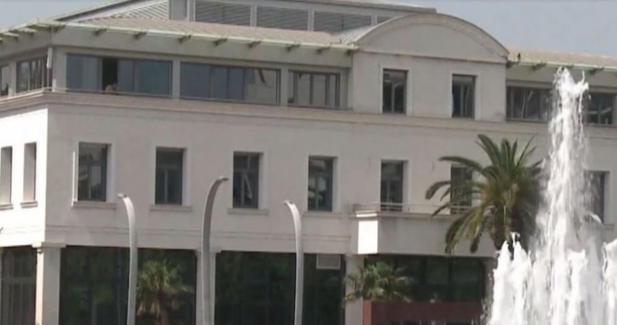 Franca frenon Malin e Zi Integrimi  kundërshton mbylljen e dy kapitujve  të bujqesisë dhe peshkimit