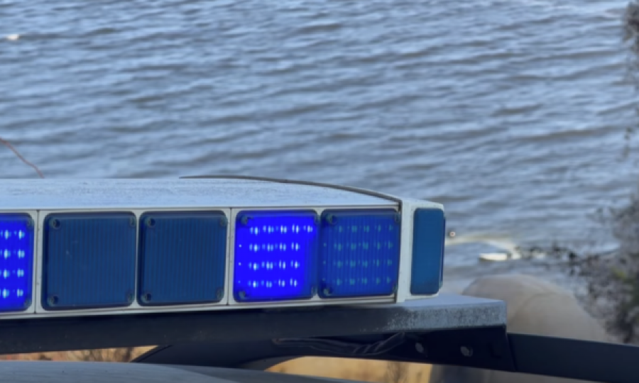 Nisin hetime për aeroplanin e rrëzuar në liqenin e Mavrovës  po drejtohej nga dy kosovarë